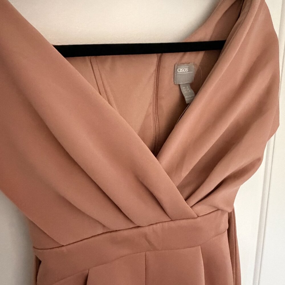 ✨ NWT✨ ASOS Fallen Shoulder Scuba Jumpsuit - Picture 2 of 11